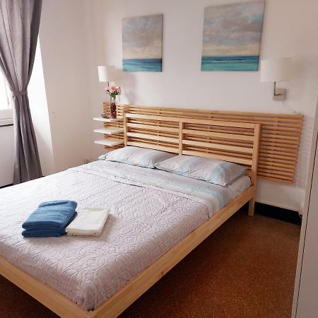Brignole E Bed & Breakfast Genoa Bagian luar foto