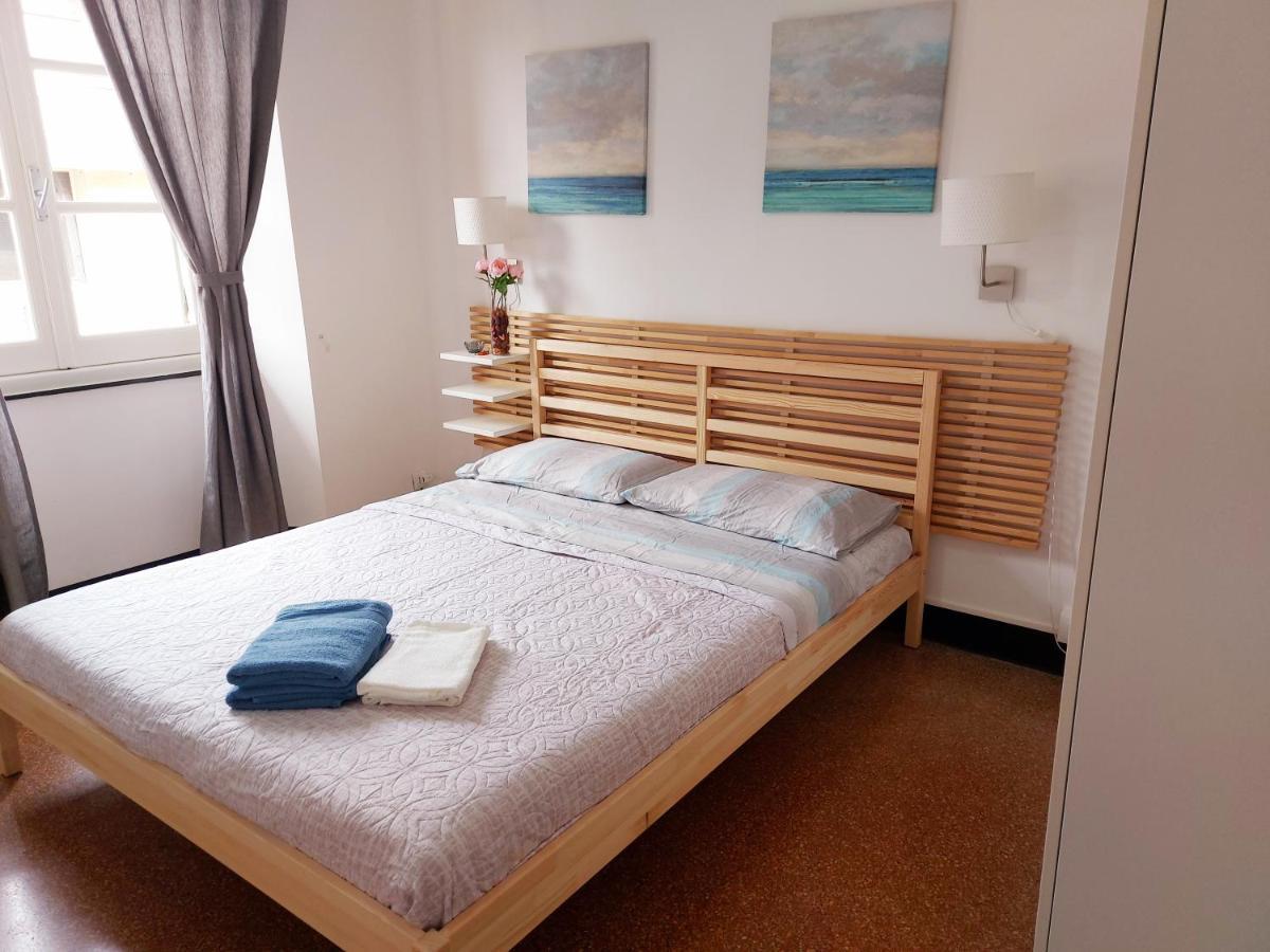 Brignole E Bed & Breakfast Genoa Bagian luar foto
